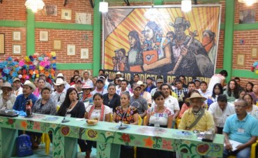 MEXICO : PUEBLOS ORIGINARIOS ELIGIERON SU CANDIDATA PARA EL 2018